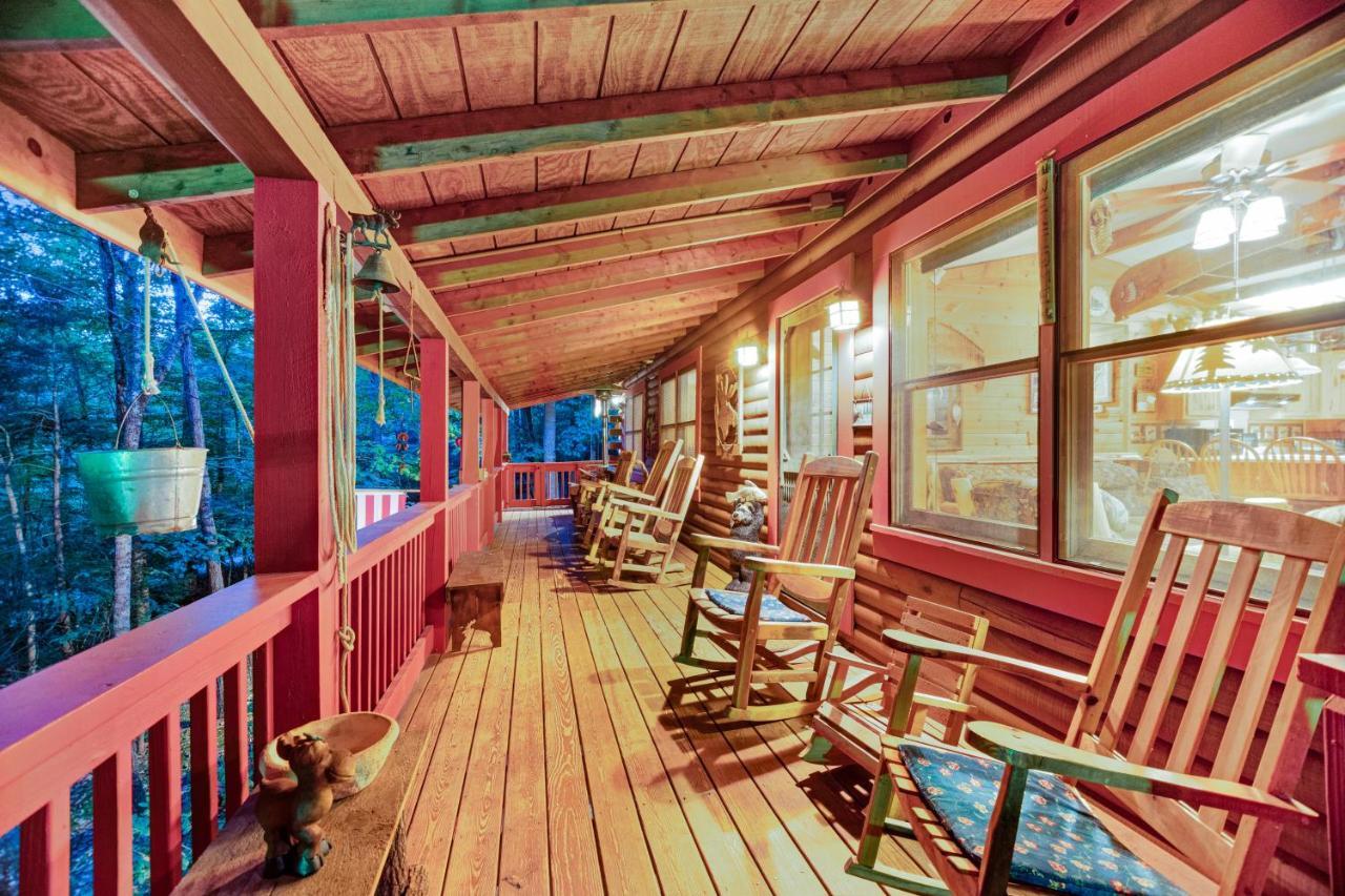 Moose Creek Lodge Sylva Exterior photo